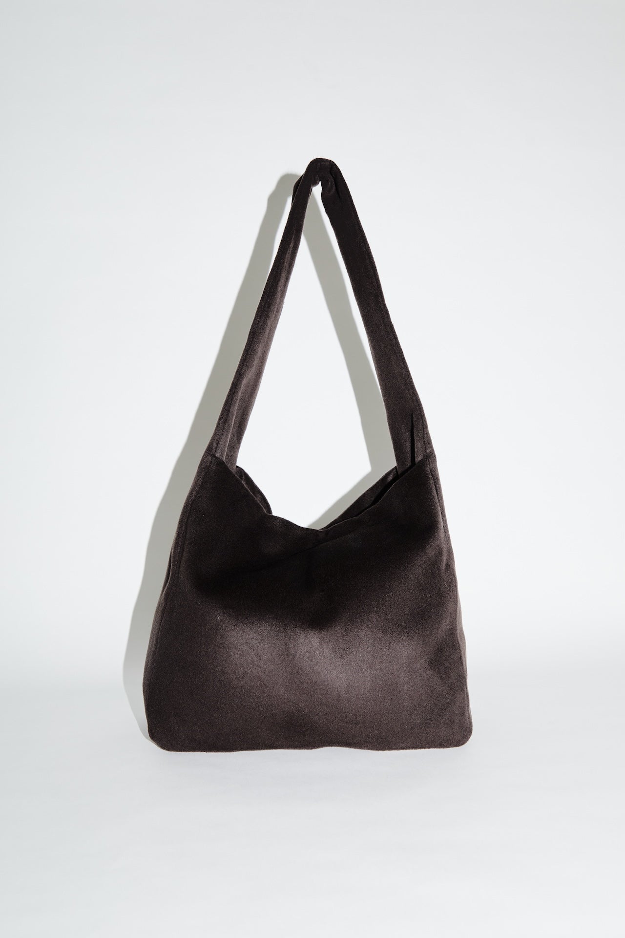 001 - CHOCOLATE WOOL