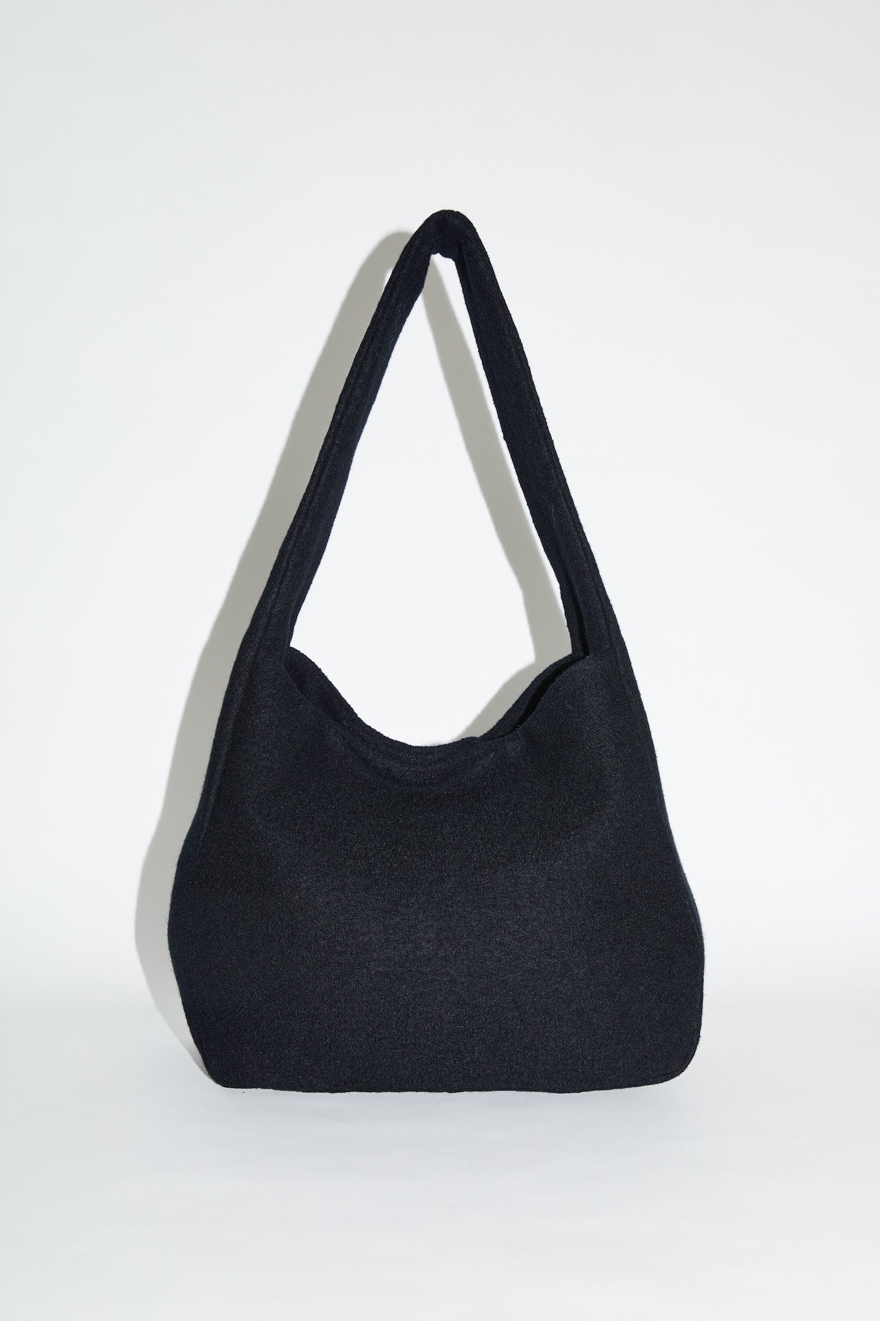 001 - BLACK WOOL 2.0