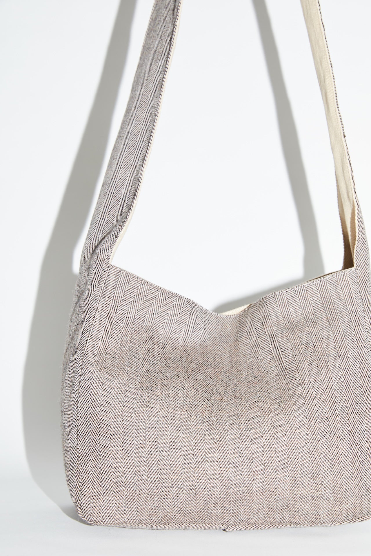 002 - TWEED WOOL