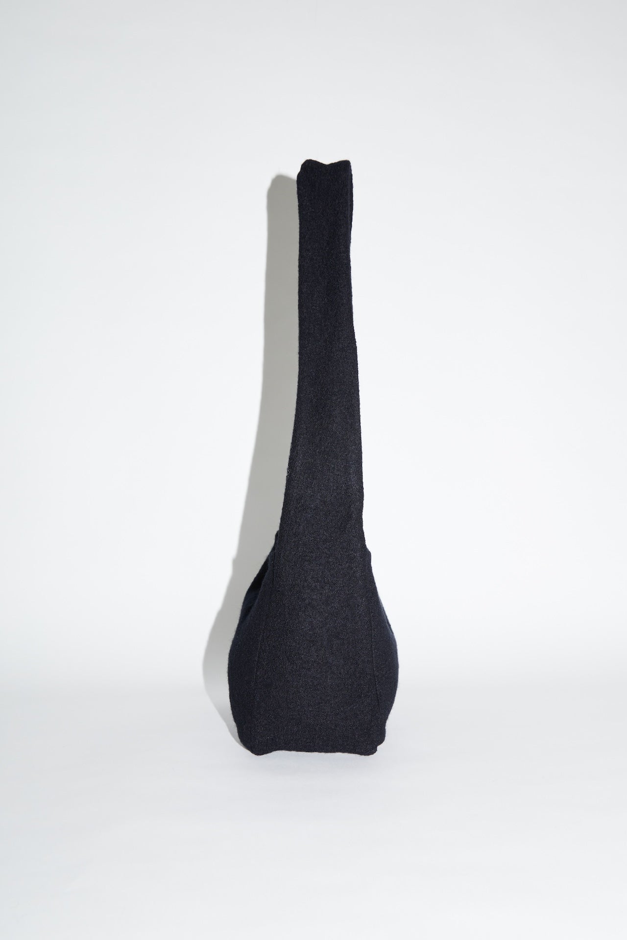 002 - BLACK WOOL 2.0