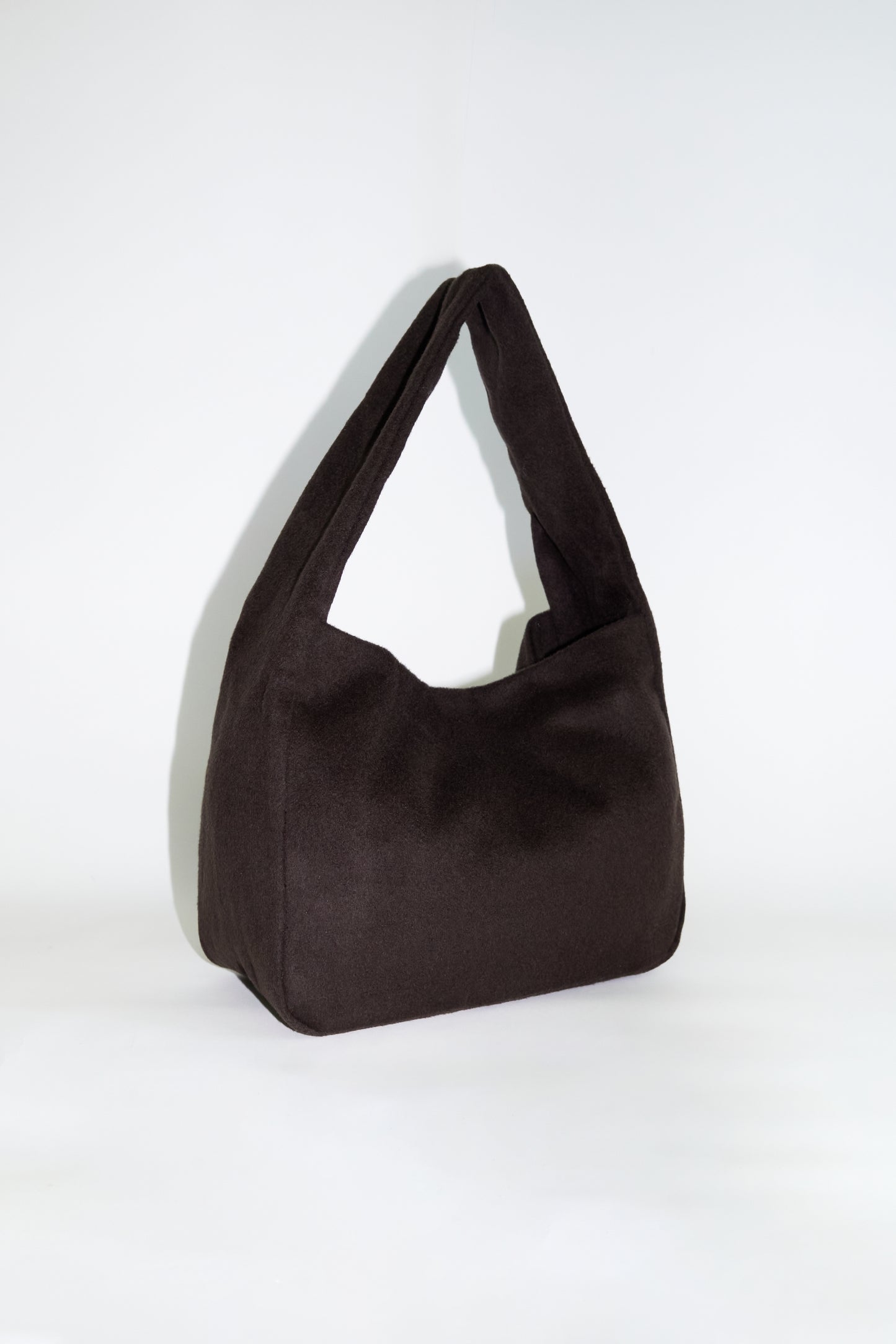 003 - CHOCOLATE WOOL