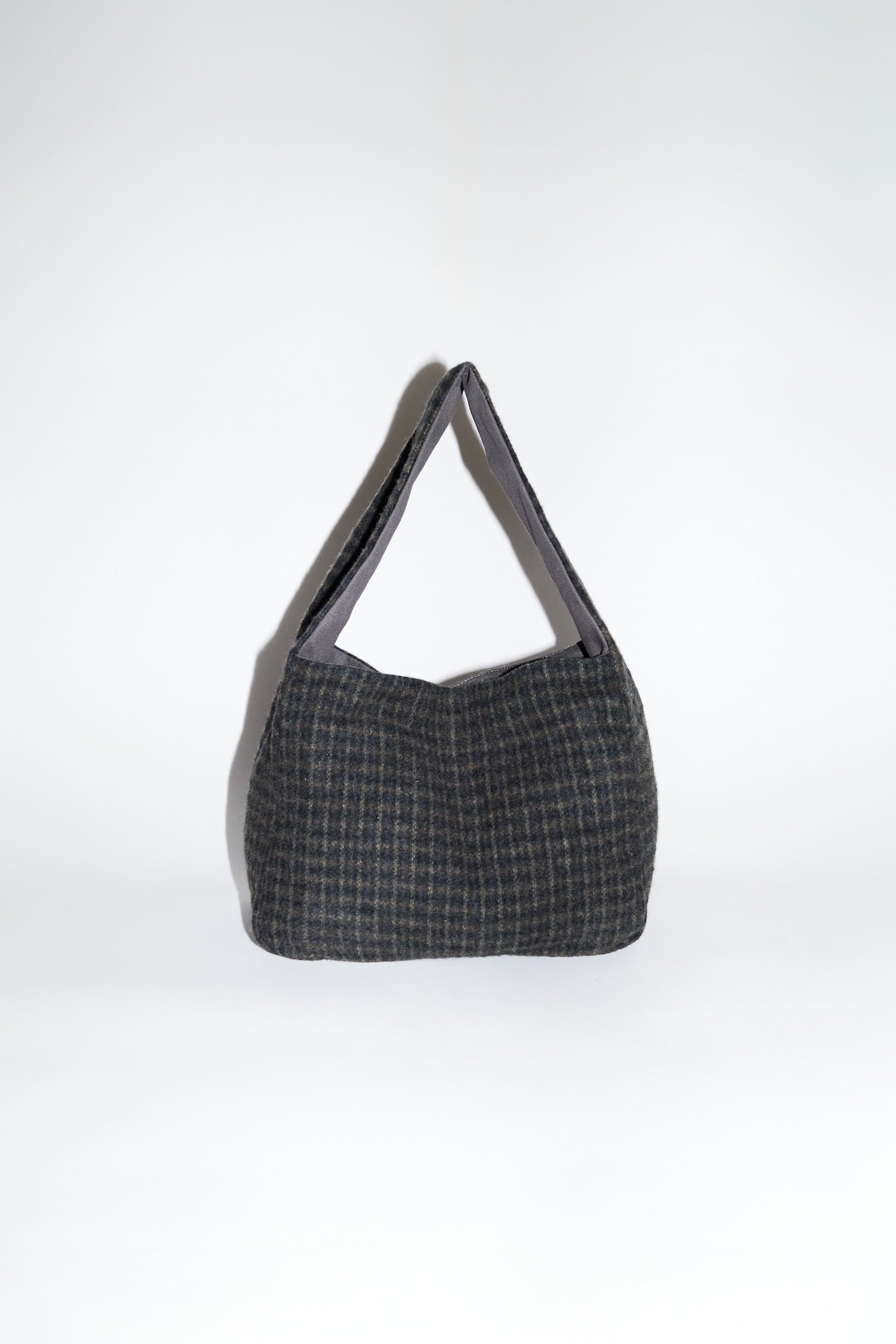 003 - TARTAN WOOL