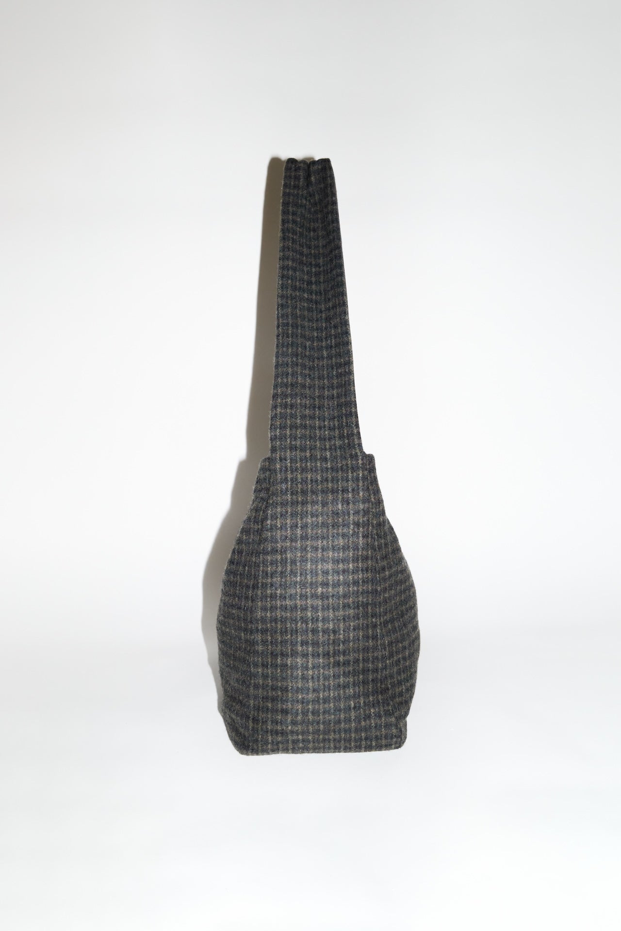 001 - TARTAN WOOL
