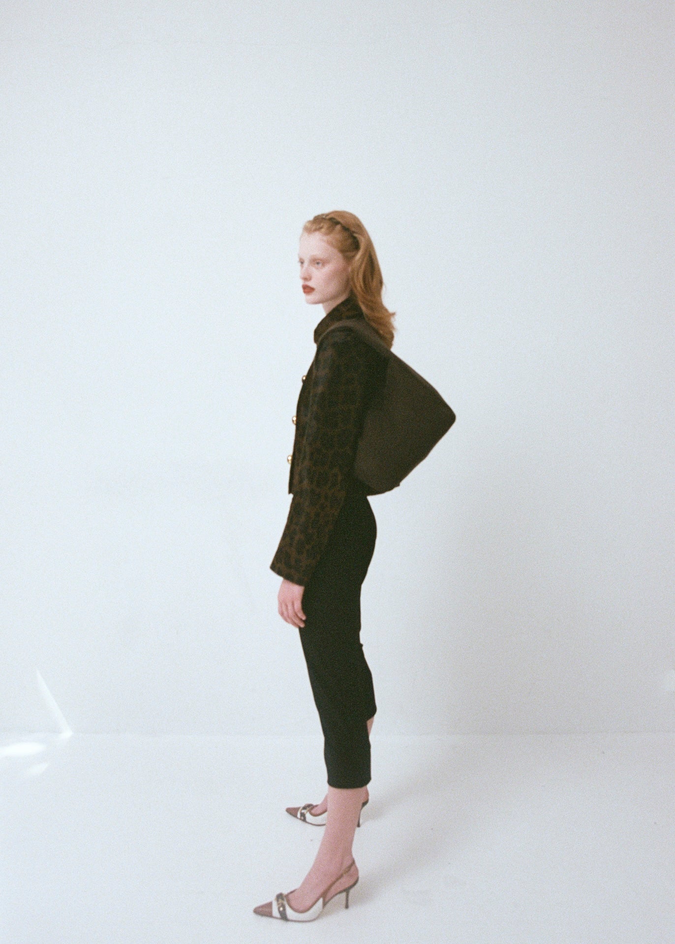 003 - CHOCOLATE WOOL